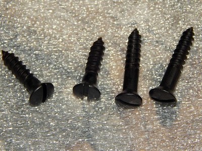 SKS buttplate and sling mount replacement screws set. Don't fit Yugo.