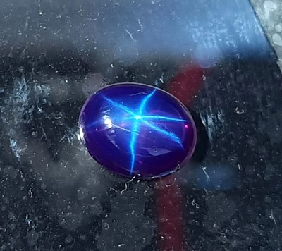 Natural 4 Ct Oval Cabochon 6 Rays Bio-color Star Sapphire Loose Gemstone