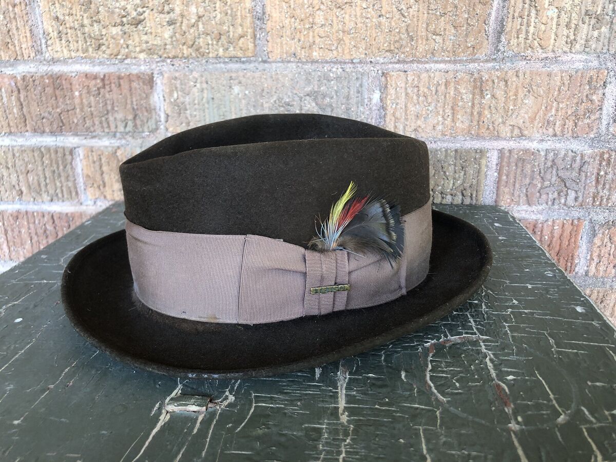 Vintage STETSON Gun Club Royal Deluxe Fedora Hat Brown Felt Vintage STETSON Gun Club Royal Deluxe Fedora Hat Brown Felt
