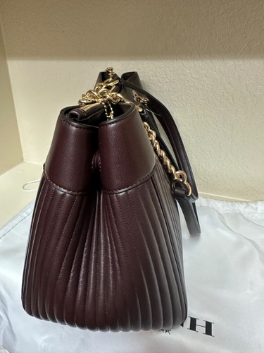 Coach 22751 Turnlock Edie Quilted Leather Carryall Shoulder L Bag Oxblood NWT - Picture 15 of 15