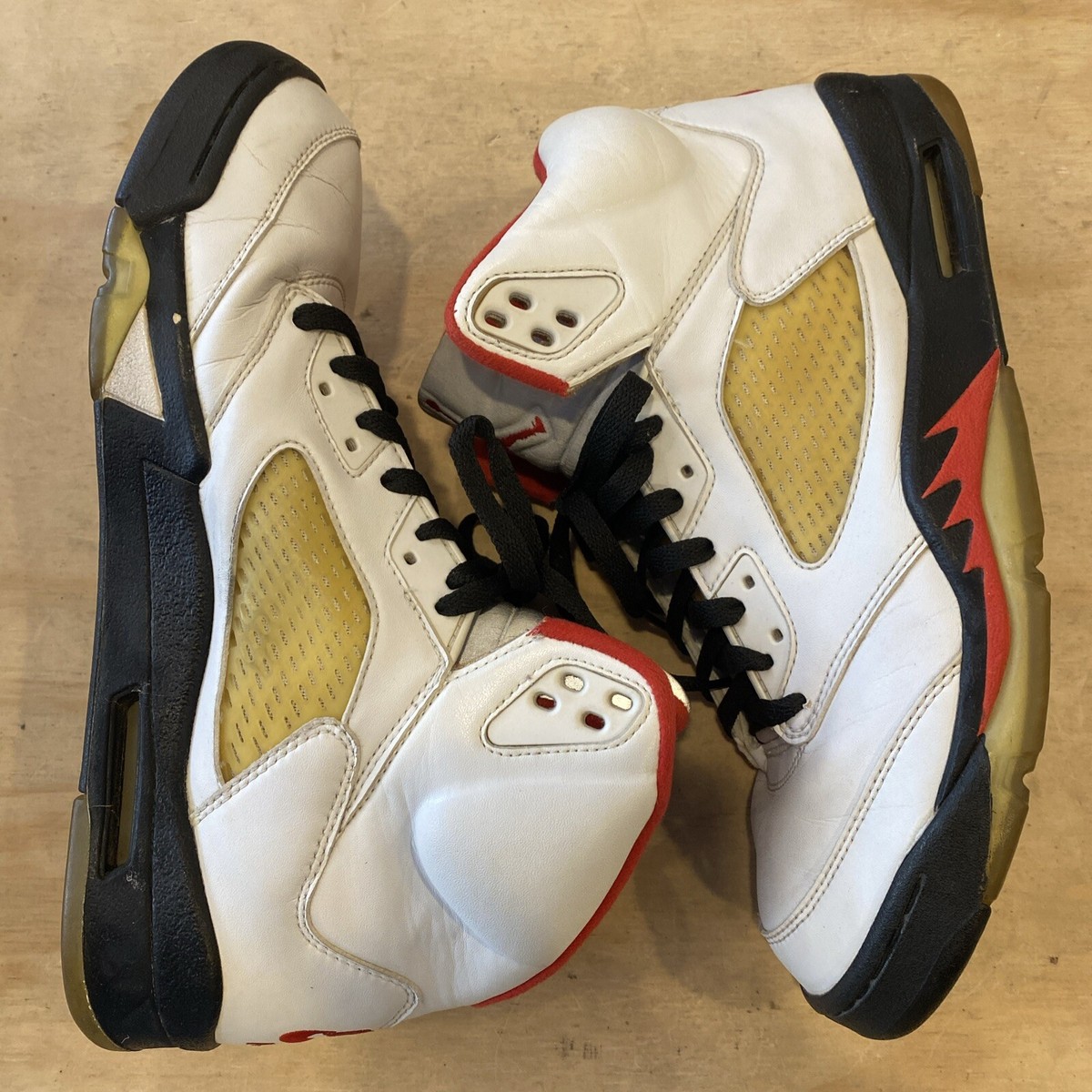 Original Air Jordan 5 Retro Fire Red from January 2000 size 13 Air Jordan 5 Retro Fire Red 2013 Men main image 3