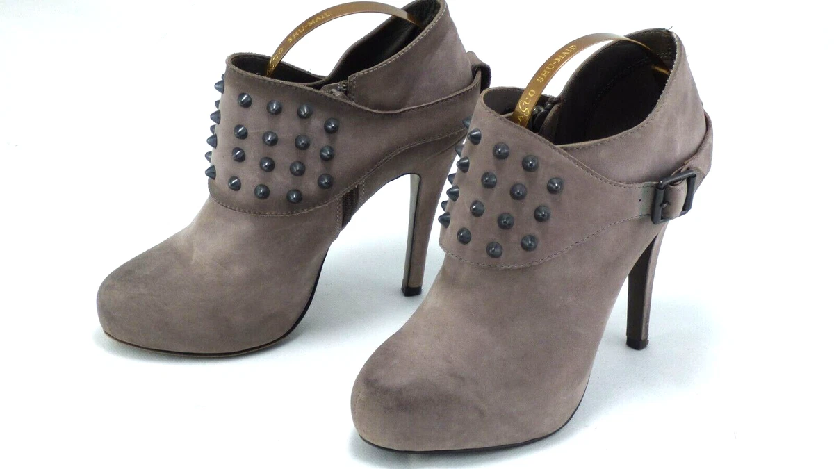 Low cut on sale high heel boots