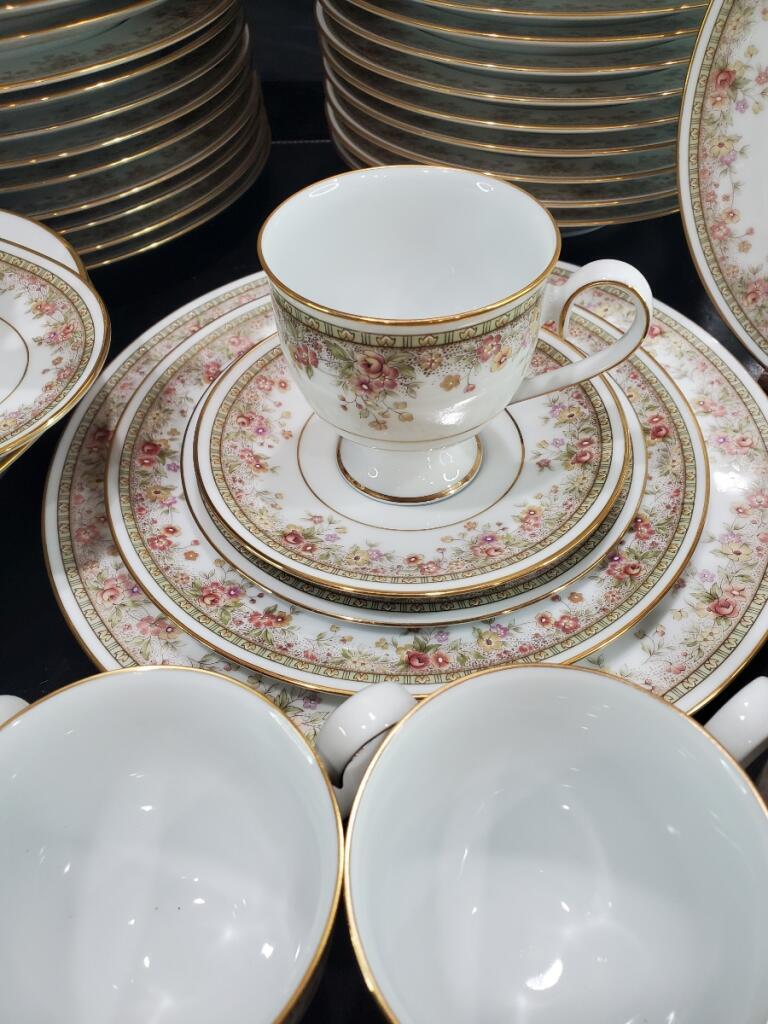 Vintage Noritake Ireland Morning Jewel 2767 Dinner Set Mint