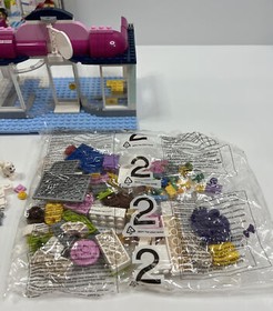 Lego 41007 Friends Heartlake Pet Salon Not Complete No Minifigs