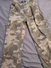 Hollister Jeans Mens 25L Camouflage Ultra High Rise Dad Pant