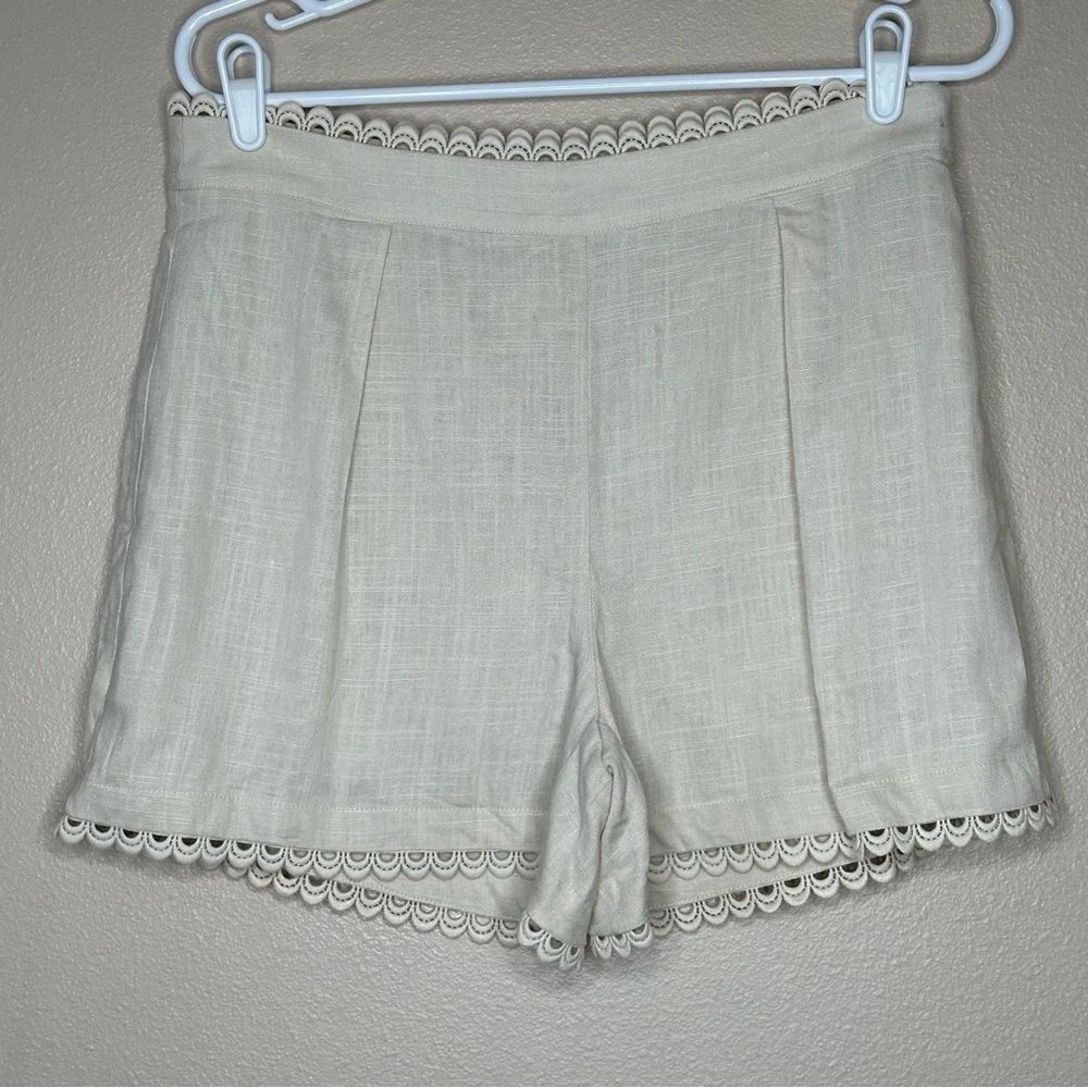 Express NWT High Waisted Linen-Blend Eyelet Trim Shorts Size 8 boho preppy chic