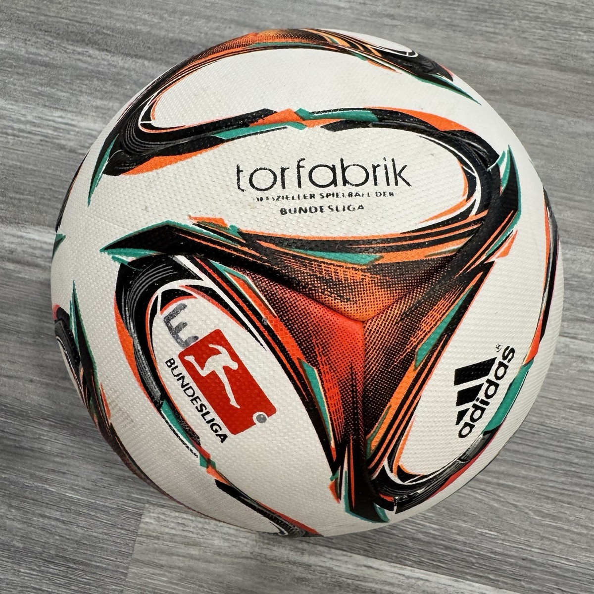 adidas torfabrik サッカーボール Bundesligaブラズーカ Adidas Bundesliga Match ball Torfabrik | eBay
