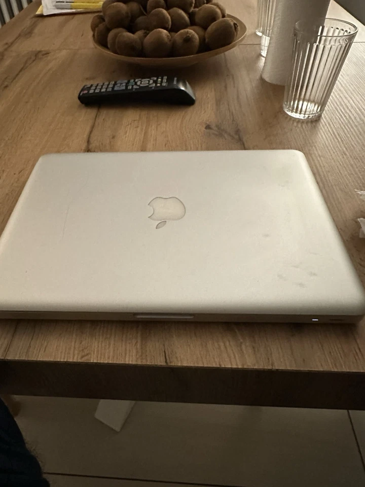 MacBook Pro 2010 - Immagine 3 di 3