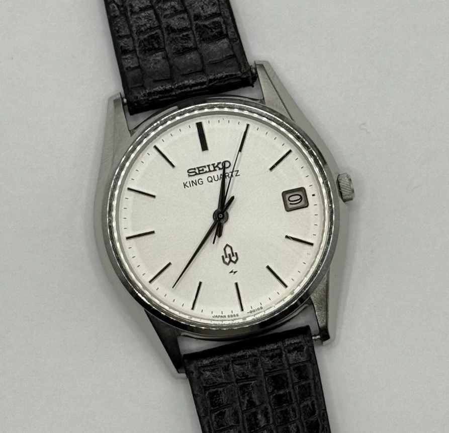 Seiko King Quartz 4822-8000 Unpolished Mint Fresh Battery & Strap - Image 2 of 4