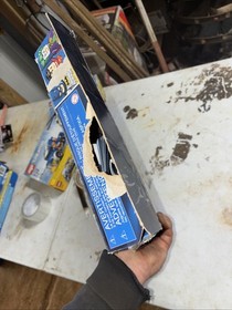 LEGO DC Comics Super Heroes: Batwing Battle Over Gotham City (6863) Open Box 6