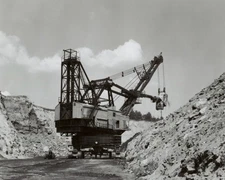 B-E Bucyrus-Erie Power Shovel Mining 1946 View 8x10 photo print