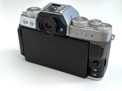 Fujifilm X-T200 24.2MP Mirrorless Camera - Dark Silver (XC