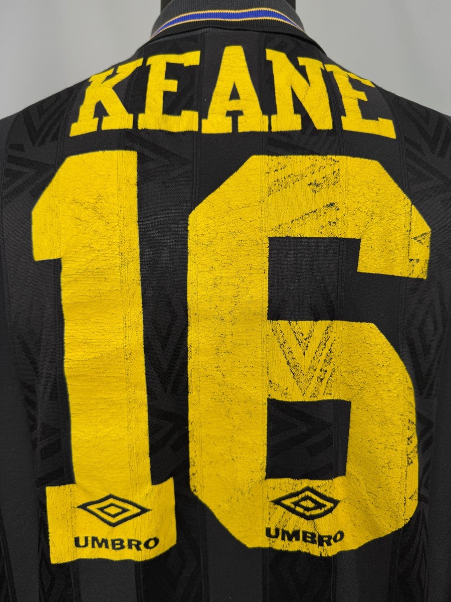 MANCHESTER UNITED 1993 1995 KEANE AWAY SHIRT FOOTBALL SOCCER UMBRO