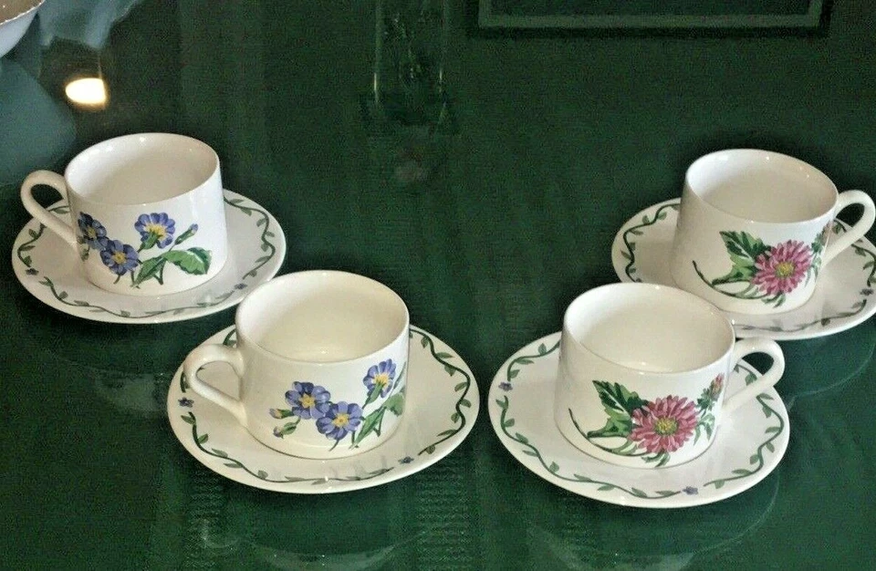 JUEGO DE 4 PLATILLOS TAZA GRES FLORAL FLORES TERRAZA INTERNACIONAL VINTAGE USADOS EN EXCELENTE ESTADO Foto 3 de 4