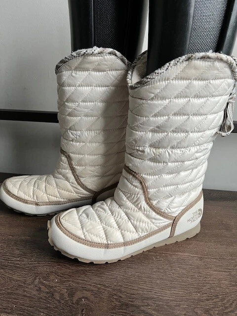 Women The North Face Thermoball Roll Down Off White Bootie II sz 7