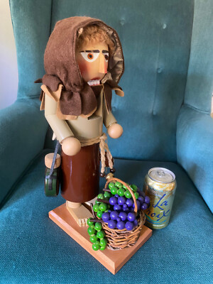 NWT Steinbach Wine Monk Nutcracker W/ Wine Grapes 16''