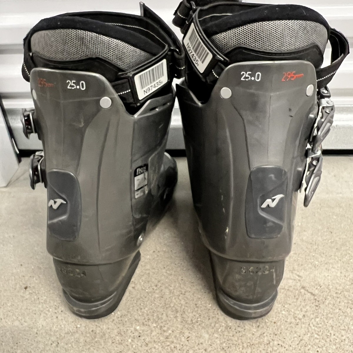 NORDICA EASY MOVE DOWNHILL SNOWSKI BOOTS SIZE 25 / 295 mm NORDICA Easy Move 8W Downhill Ski Boots Size 23 23.5 275mm  main image 4