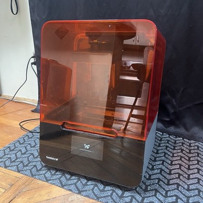 Formlabs Form 3 SLA Resin 3D Printer