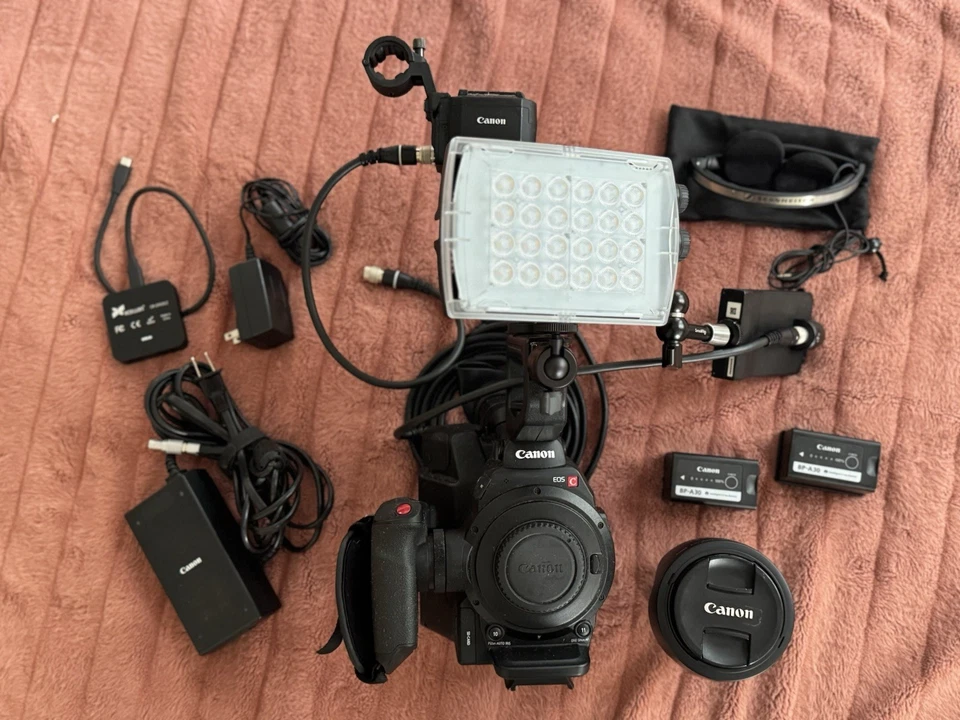 🔥CANON EOS C300 MKII Camera, 24-105 1:4L EF LENS ➡️ TOUCH SCREEN MONITOR ➕BONUS - Image 3 of 4