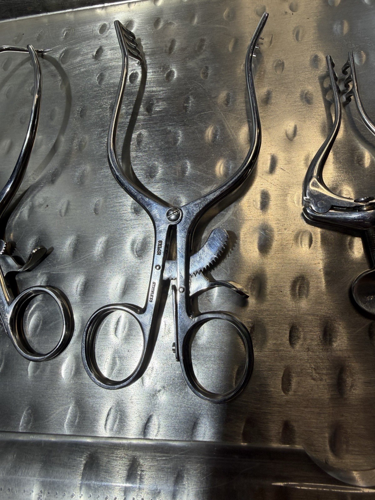 Self-Retaining Surgical Retractors - Weitlaner, Seletz-Gelpi, Jansen - Sklar image 3