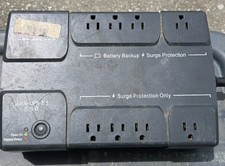 APC UPS: 330W 120V BE550R