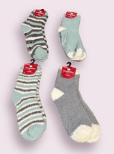 Snugadoo Womens Christmas Socks - 1 Size fits - Multicolor Lot Of 4