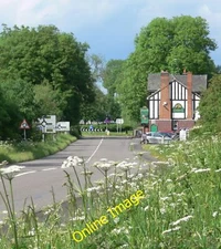 Photo 12x8 The Gate Hangs Well Syston/SK6211 Public House along the Fosse c2012