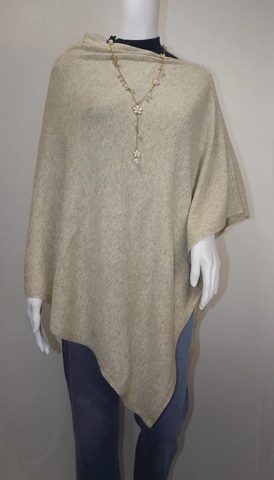 CASHMERE Poncho CREAM CAPE Handmade Wrap One Size Fits All, FREE UK Shipping,