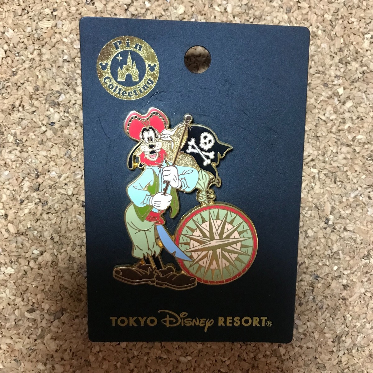 Pin 56353 Tokyo Disney Resort Goofy Compass Pirates of the