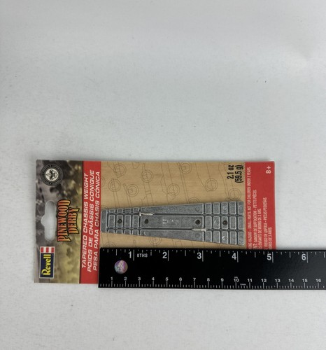 Tapered Chassis Weight Revell Pinewood Derby 2.1 Oz (59.5 g) New Sealed - Picture 7 of 10