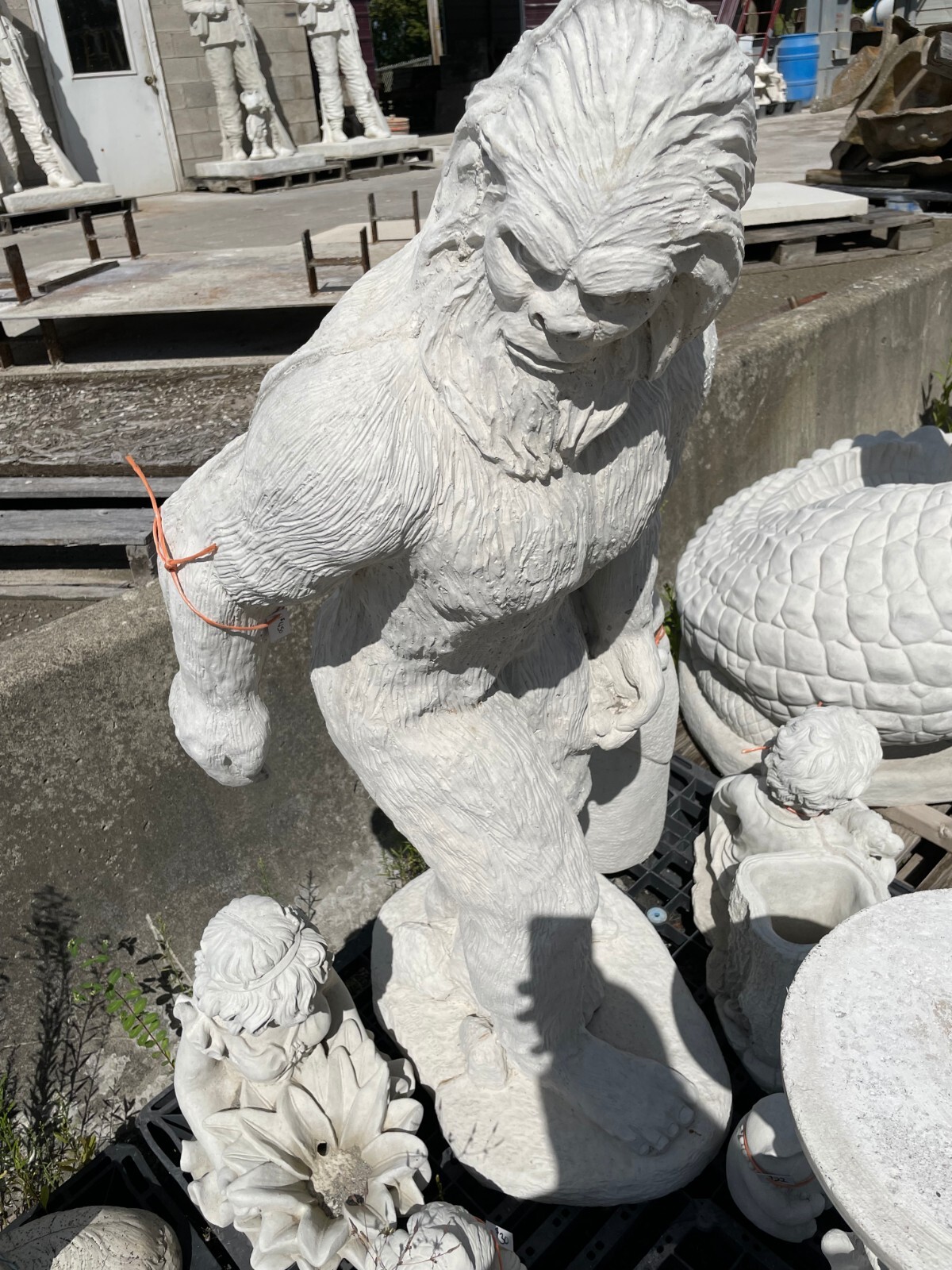 Bigfoot Sasquatch Statue Medium Concrete Apx. 52" Tall 20" Wide 24" eBay