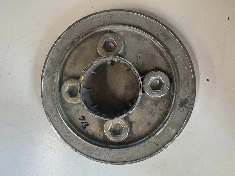 丰田 COROLLA TERCEL 原始设备制造商车轮中心盖加工抛光 1983 - 1987 716913PA — 第 2/2 张图片