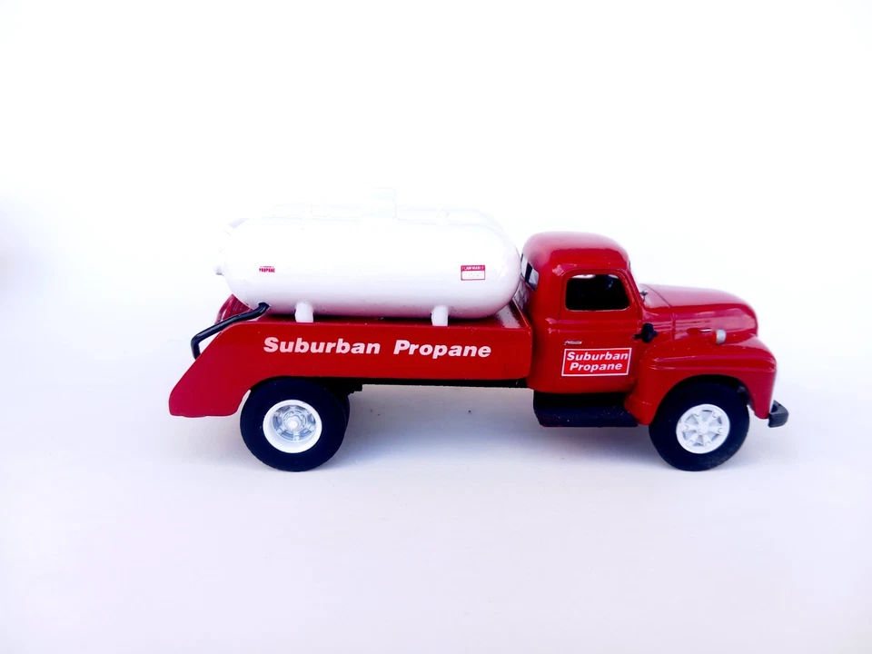 1/50 o scale 3d printed 1954 International R160 truck handmade custom kit bash - Image 4 of 4