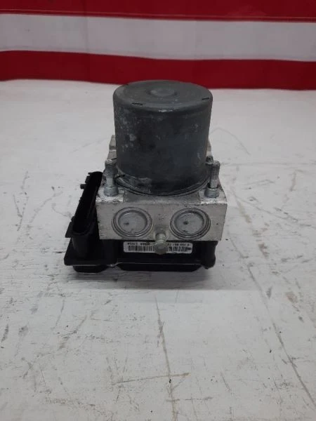 Conjunto de actuador y bomba de pieza de freno antibloqueo a través de 5/11 para 11 VENZA 1654 Foto 2 de 4