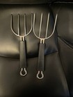 LOT OF 3 KITCHEN ITEMS - POTATO RICER, FOOD CLIP TONGS, & PC LIFTING FORKS -USED — photo 10