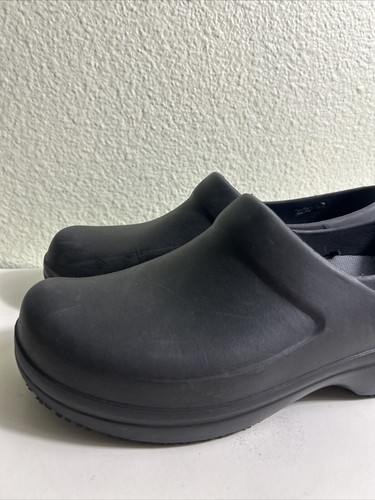 Crocs Dual Comfort Black Matt Nurse Work Comfort Shoe Women's Size 9 Clog - Picture 9 of 17