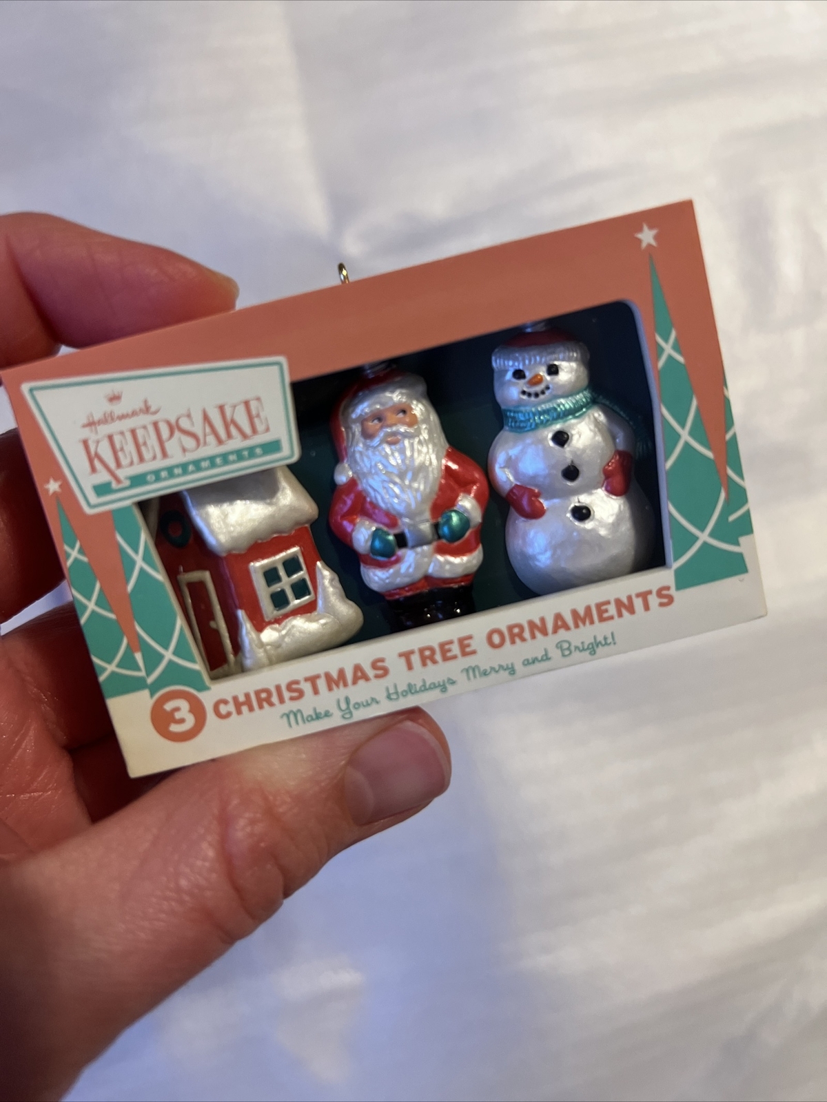 2014 Hallmark Nifty Fifties Ornament Retro Inspired Vintage Style