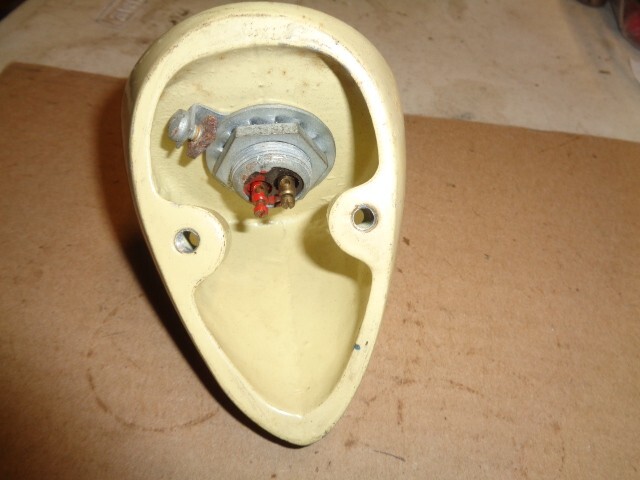 Picture 4 of 4