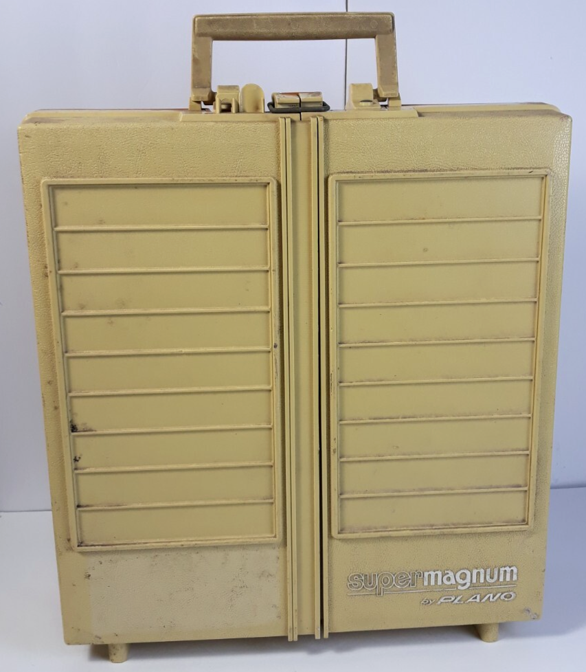 best vintage tackle box Fishing Metal Rusty Exterior Sporting Goods Home Cabin Beach Decor Craft Box Vintage Green Fishing Tackle Box