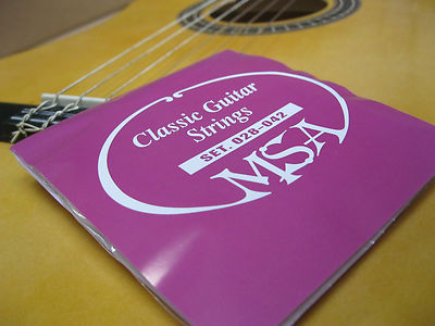 Meilleures Guitares à Cordes En Nylon 2024 Selon Vos Budgets - Foto 10