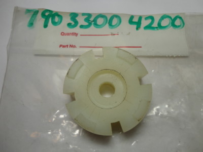 Tanaka Trimmer / Brush Cutter 79033004200 Reel Slider for TBC-160, TBC-202