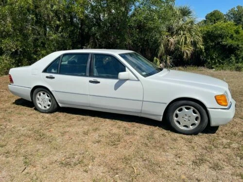 Limousine-Stabilitätskontrolle - (- ESP -) Klimaautomatik Automobile