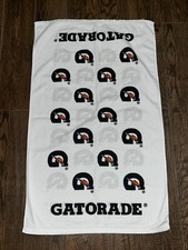 Gatorade White Sideline All Over Print Cotton Gym Sports Towel 24 x 40