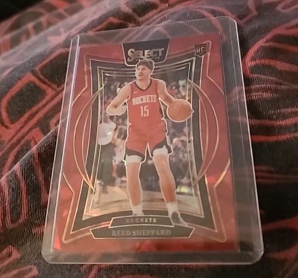 2024-25 Panini Select Reed Sheppard Red Cracked Ice Prizm RC #68 – Concourse
