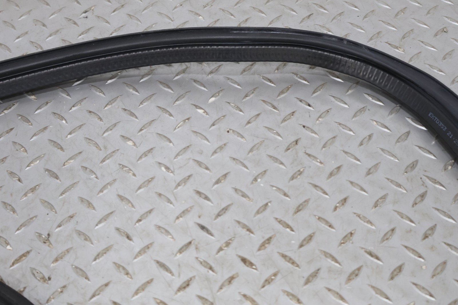 2010 Aston Martin V8 Vantage OEM Convertible Boot Cover Weather Stripping Seal