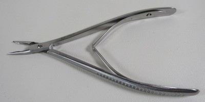 V. Mueller AU11372 Lempert Rongeur Forceps Slender Jaws 10mm X 2mm Wide 6.5'' L.