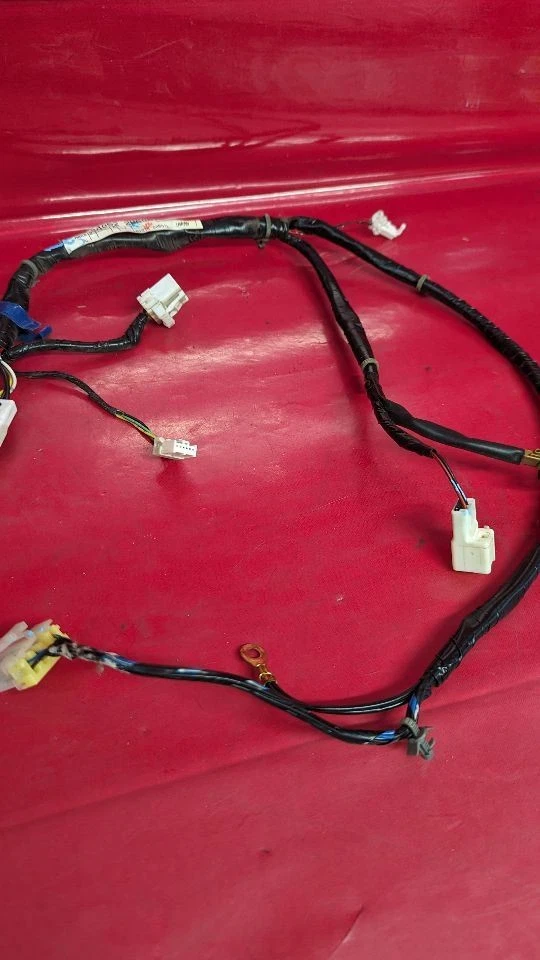 2000 Nissan Pathfinder Liftgate Tailgate Hatch Wiring Harness Loom 24052-2W606 - Image 3 of 4