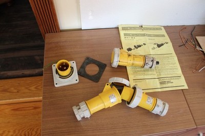 Pin and sleeve plugs and receptacles Mennekes 20 amp 125 volt Watertight