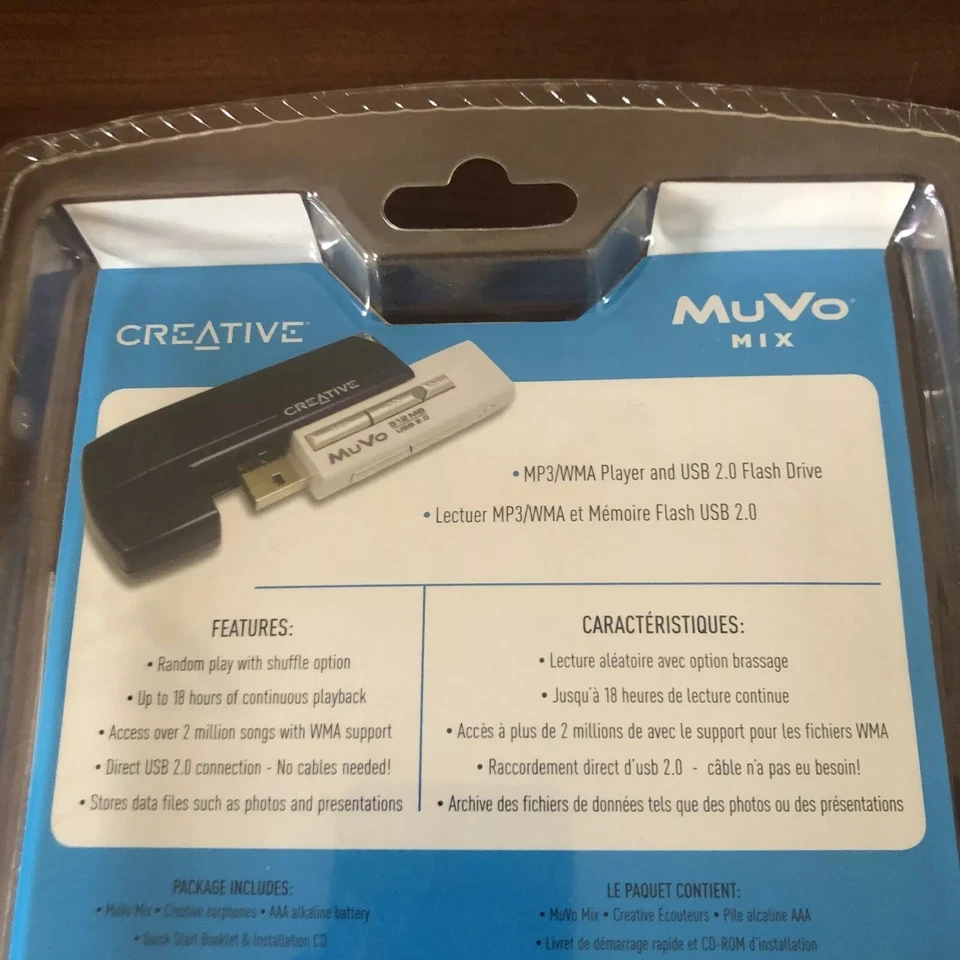Creative MuVo Mix Red 256 MB MP3 Player - Image 3 of 4