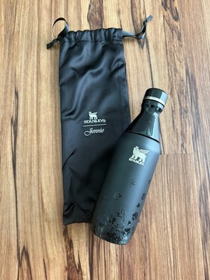 【限定】Stanley ×JENNIE ジェニ　コラボ BLACKPINK JENNIE X STANLEY COLLAB All Day SLIM BOTTLE - IN HAND